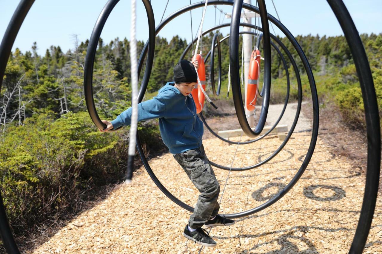 Auberge La Salicorne Et Escapades - Adventure Resort Grande-Entrée エクステリア 写真
